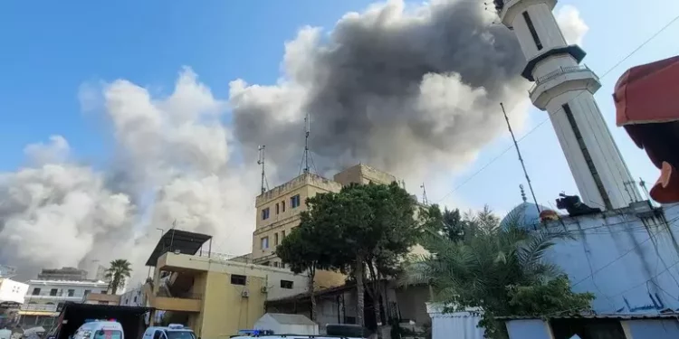 Follia sionista, un carro armato israeliano spara su Unifil