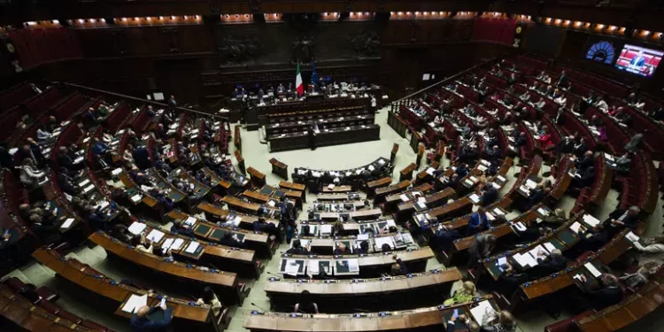 Relitto sommergibile Scirè sacrario militare, ok dalla Camera