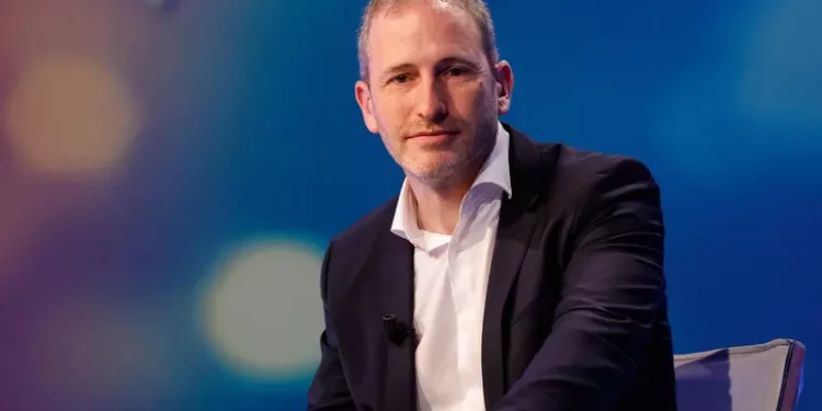 Casaleggio, ‘non è più il M5s di papà, cambino nome e simbolo’