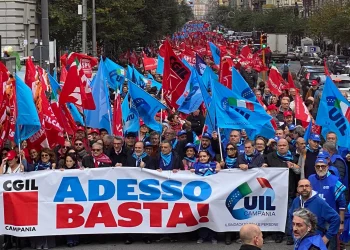 Manovra: Cgil e Uil, sciopero generale il 29 novembre