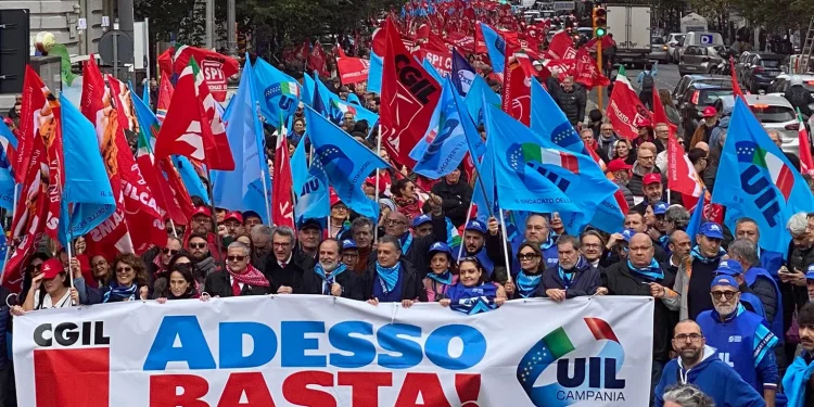 Manovra: Cgil e Uil, sciopero generale il 29 novembre