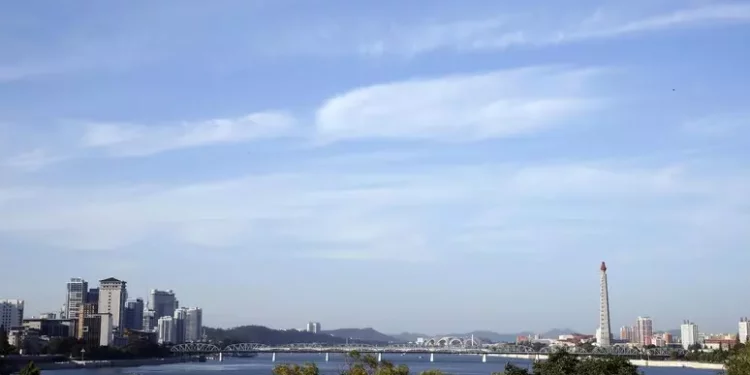 Corea del Nord, distrutte le strade di collegamento verso il Sud. Seul: sparati alcuni colpi in risposta