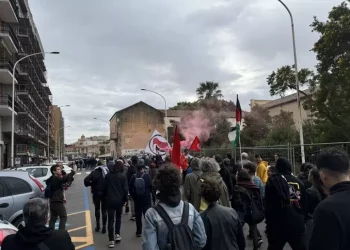 No ddl sicurezza: corteo numeroso a Cagliari