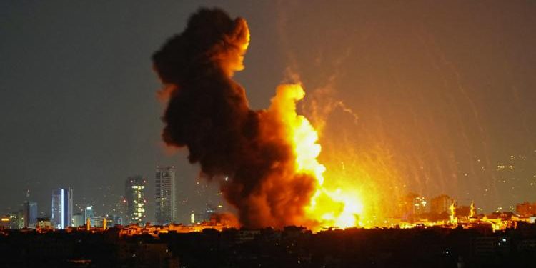 Teheran, Beirut e Damasco sotto attacco: esplosioni nelle capitali di Iran, Libano e Siria