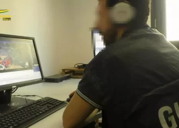 Soldi a società legate a ‘ndrangheta, commissariata banca