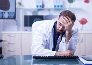 ASL campana deve risarcire medico con 100mila euro per danno da stress