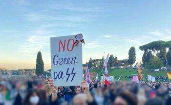 Tre anni fa la dittatura del Green Pass