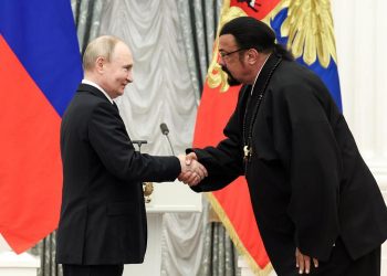 Steven Seagal: “Morirei per Putin”