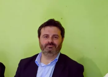 Incendio in scuola a Sassari, lezioni sospese anche domani