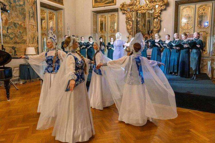 Roma, all’Ambasciata russa presentato il libro “Le vere cause del conflitto russo-ucraino”