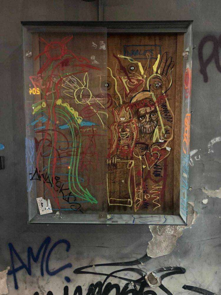 Trump: in croce fissa il Presidente Arimanico!