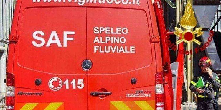 Si perde sui monti di Siliqua: salvato dai Vigili del Fuoco