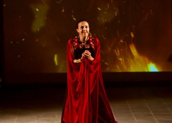 Lo spettacolo multidisciplinare “Why, Clitennestra, why?” nella “Stagione Autunnale al Teatro di Villaspeciosa 2024”