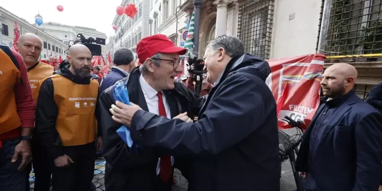 Manovra: Cgil e Uil confermano lo sciopero generale