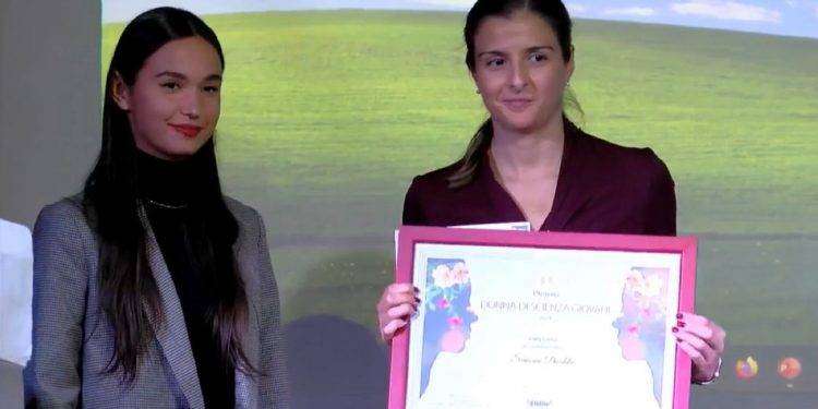 Celebrato il talento femminile di Simona Deidda nella ricerca con il Premio Donna di scienza giovani 2024
