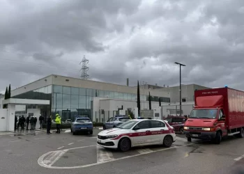 Esplosione in azienda ad Arezzo, 4 operai in ospedale