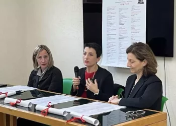 Feminas, marcia e arte contro la violenza sulle donne