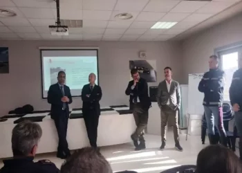 Formazione in pista per la Polizia stradale dell’Isola