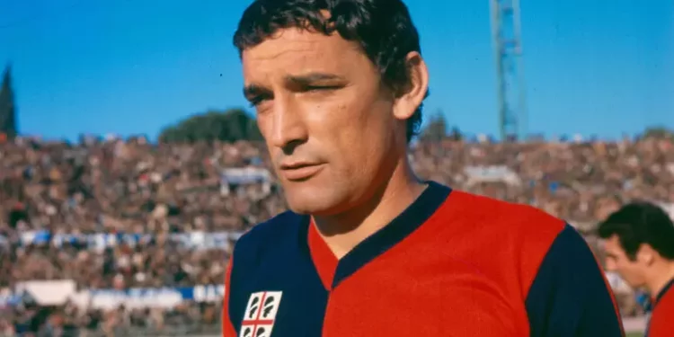 Il Cagliari ricorda Gigi Riva, ‘grazie in eterno’