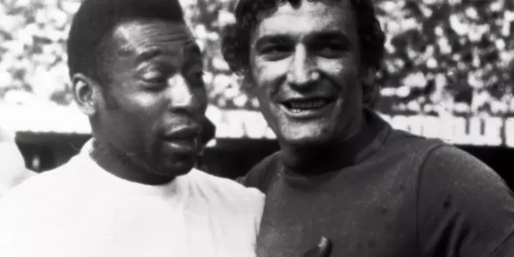 Cagliari celebra gli 80 anni di Gigi Riva, mito intoccabile