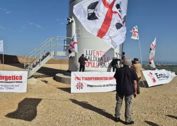 Indipendentisti sardi ‘espropriano’ impianto eolico