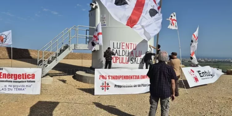 Indipendentisti sardi ‘espropriano’ impianto eolico