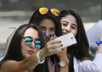 Influencer e creator, fiducia non cala nonostante gli scandali