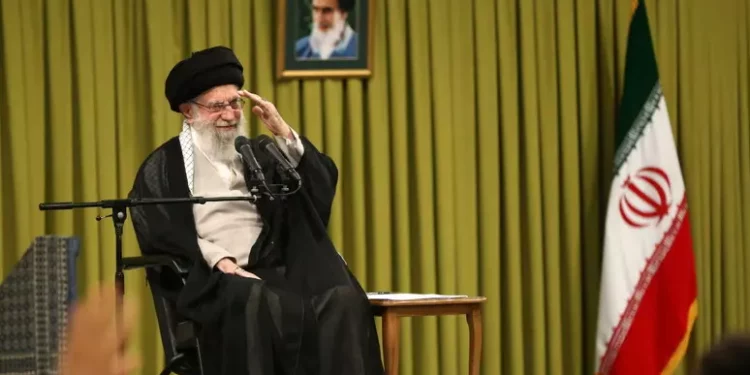 Khamenei chiede l’esecuzione di Netanyahu