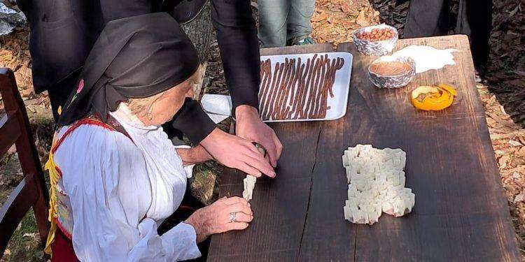 A Belvì un Caschettes di tre metri per chiudere la manifestazione Affustigare