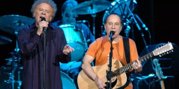 Paul Simon e Art Garfunkel fanno pace