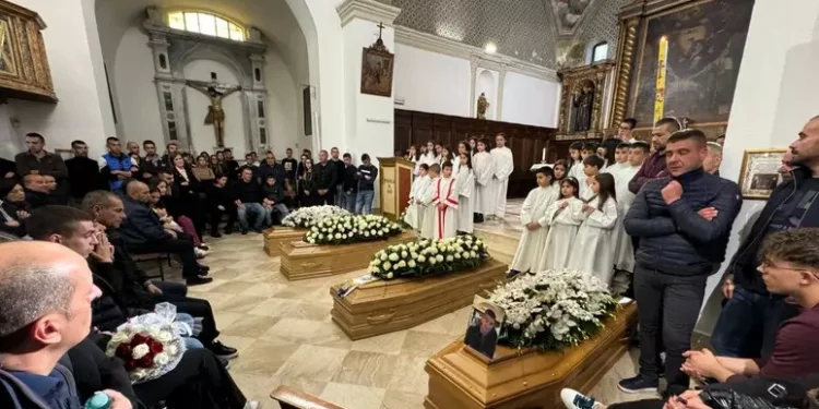 Quattro ragazzi morti nel Nuorese, Fonni non apre le Cortes