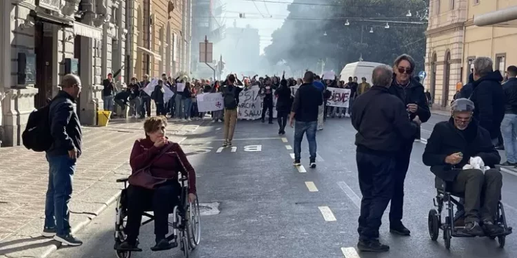 Sulcis in marcia a Cagliari, ‘la sanità non va smantellata’