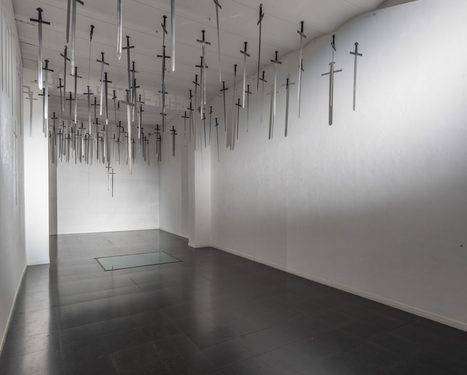 ‘Vite Sospese’, la mostra di Bergonzoni e Bill Viola a Milano