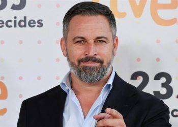 Alluvione a Valencia, Vox contro il Governo Sánchez