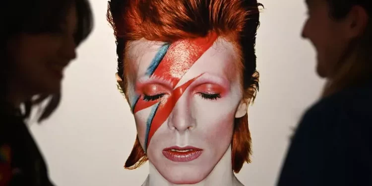 David Bowie, l’archivio permanente aprirà a Londra a settembre
