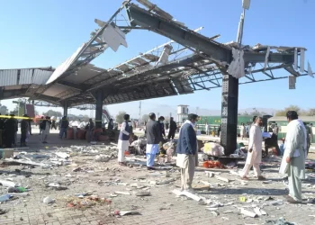 Pakistan: bomba alla stazione di Quetta, i morti sono 22