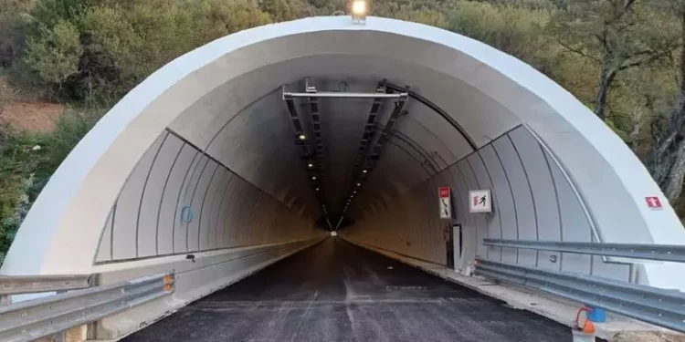 Anas, venerdì 8 riapre la galleria sulla 131 Dcn a Siniscola