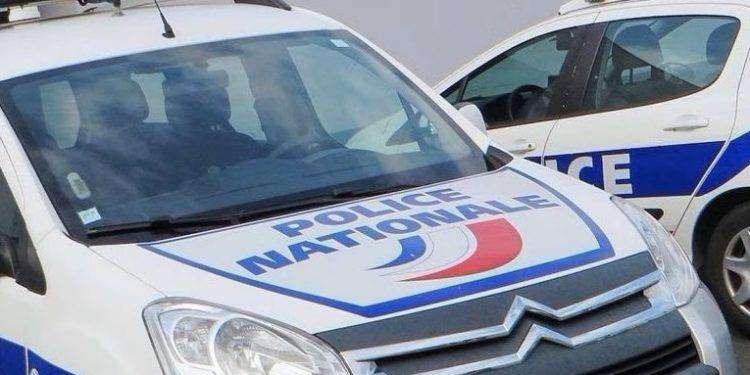 Paura in Francia, sparatoria nella notte a Poitiers: cinque feriti tra cui un 15enne gravissimo