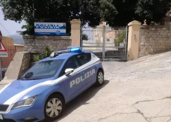 Colpita col crick per parcheggio conteso, arrestato l’aggressore