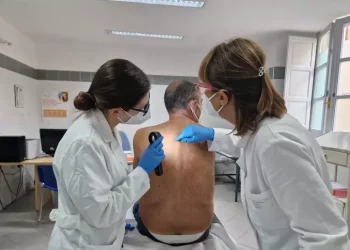 Psoriasi, in Sardegna si manifesta nel 2-4% delle persone
