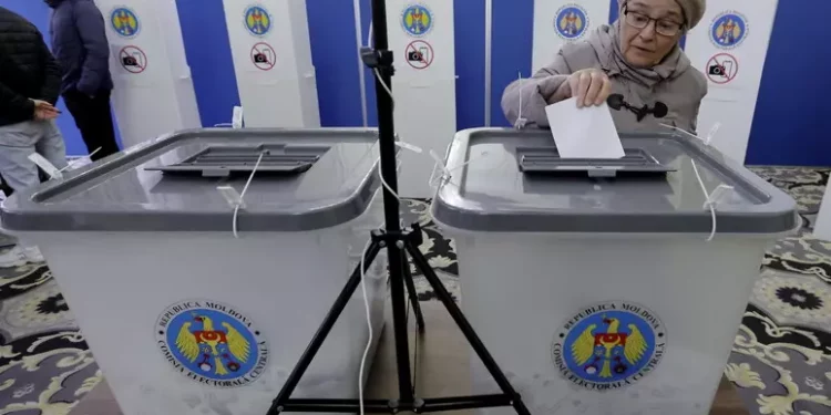Moldavia: socialisti: “Elezione Sandu illegittima”