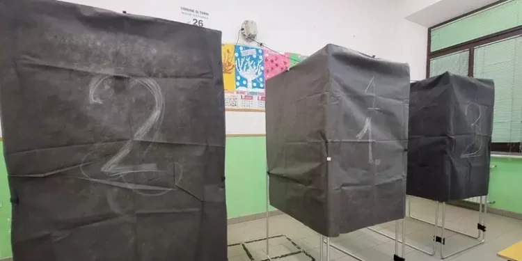 Regionali Emilia Romagna, affluenza definitiva alle 23 al 35,76%