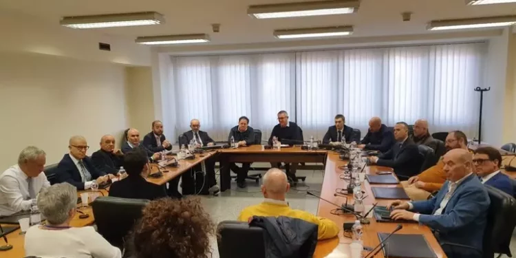 Speculazione energetica, fallito incontro con i comitati della rete Pratobello 24