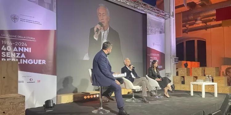 40 anni senza Berlinguer, l’omaggio della città di Cagliari