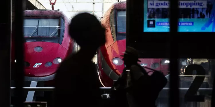 Treni, al via sciopero di 8 ore dopo aggressione a capotreno