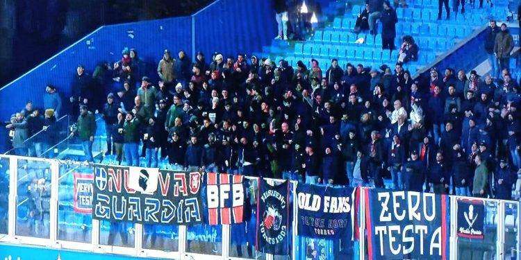 Torres sconfitta a Ferrara dalla Spal: oltre 250 ultras sassaresi con la presenza dei corsi del Bastia
