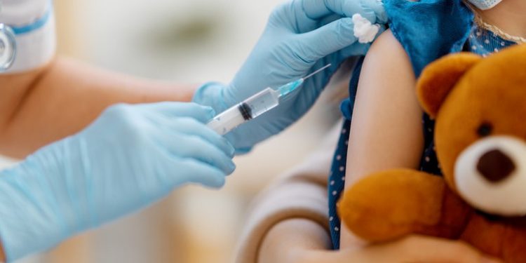 Obblighi vaccinali pediatrici: al via il referendum per abrogarli