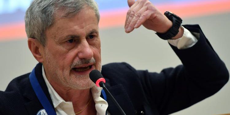 “Ucraina ha perso la guerra, si arrenda”: il messaggio del convegno Vannacci-Alemanno