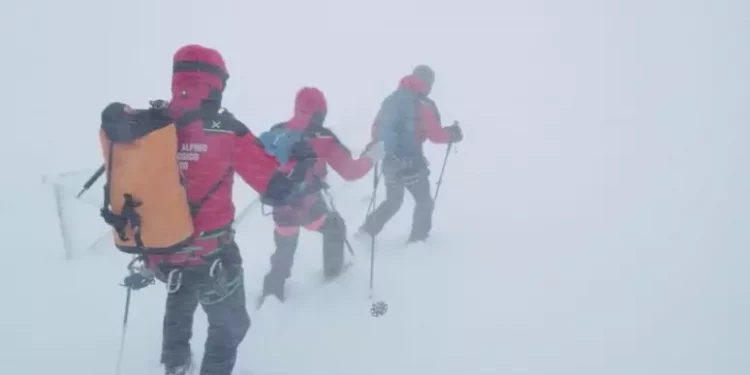Alpinisti dispersi, individuati i due corpi sul Gran Sasso