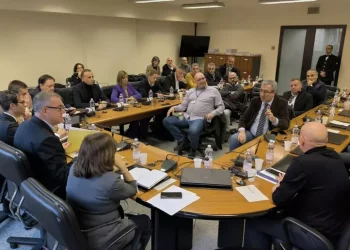 Consiglio Sardegna e sindaci uniti contro il deposito nucleare